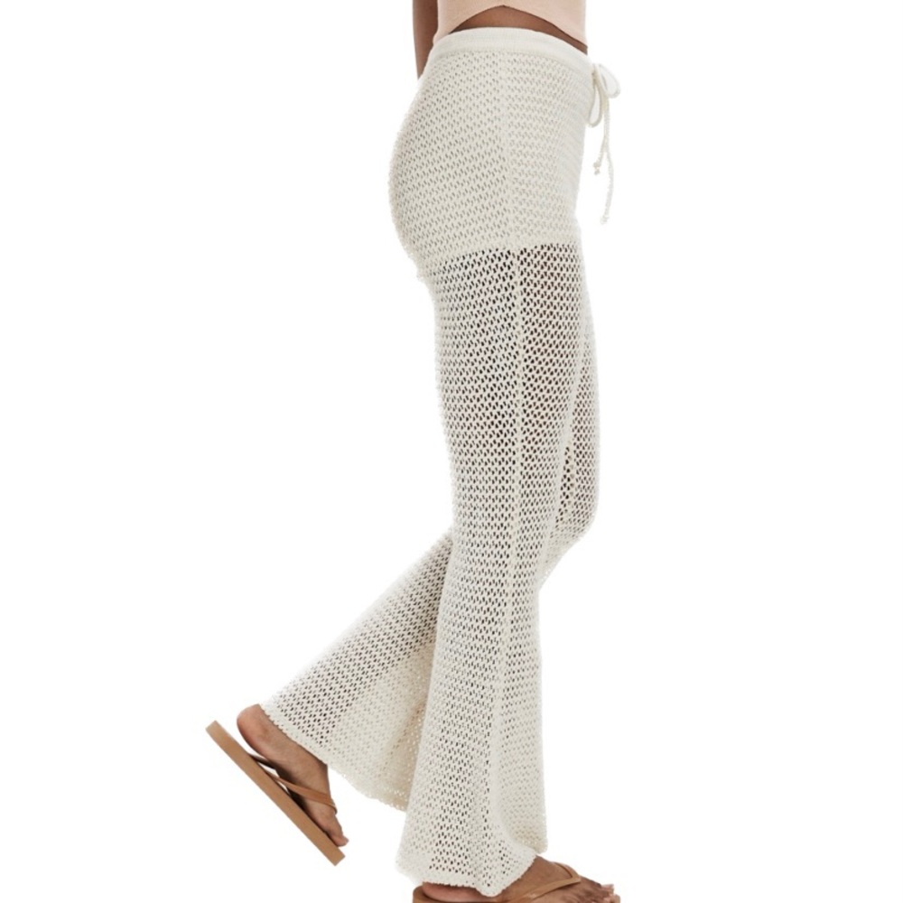 American Eagle high waisted crochet flare pants